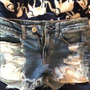 AMERICAN EAGLE JEAN SHORTS